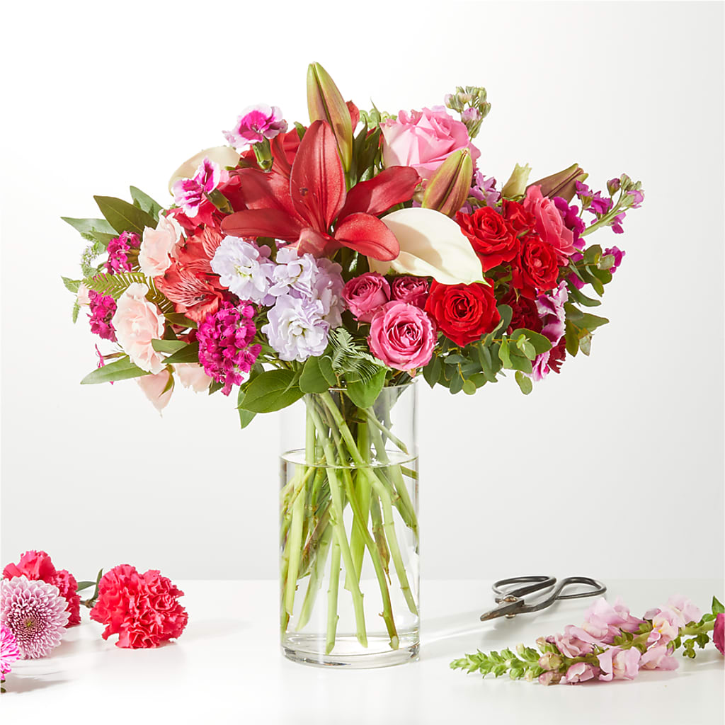 Swooning Over You - A Luxury Florist Original – VASEFUL FLOWERS & GIFTS, Princeton NJ