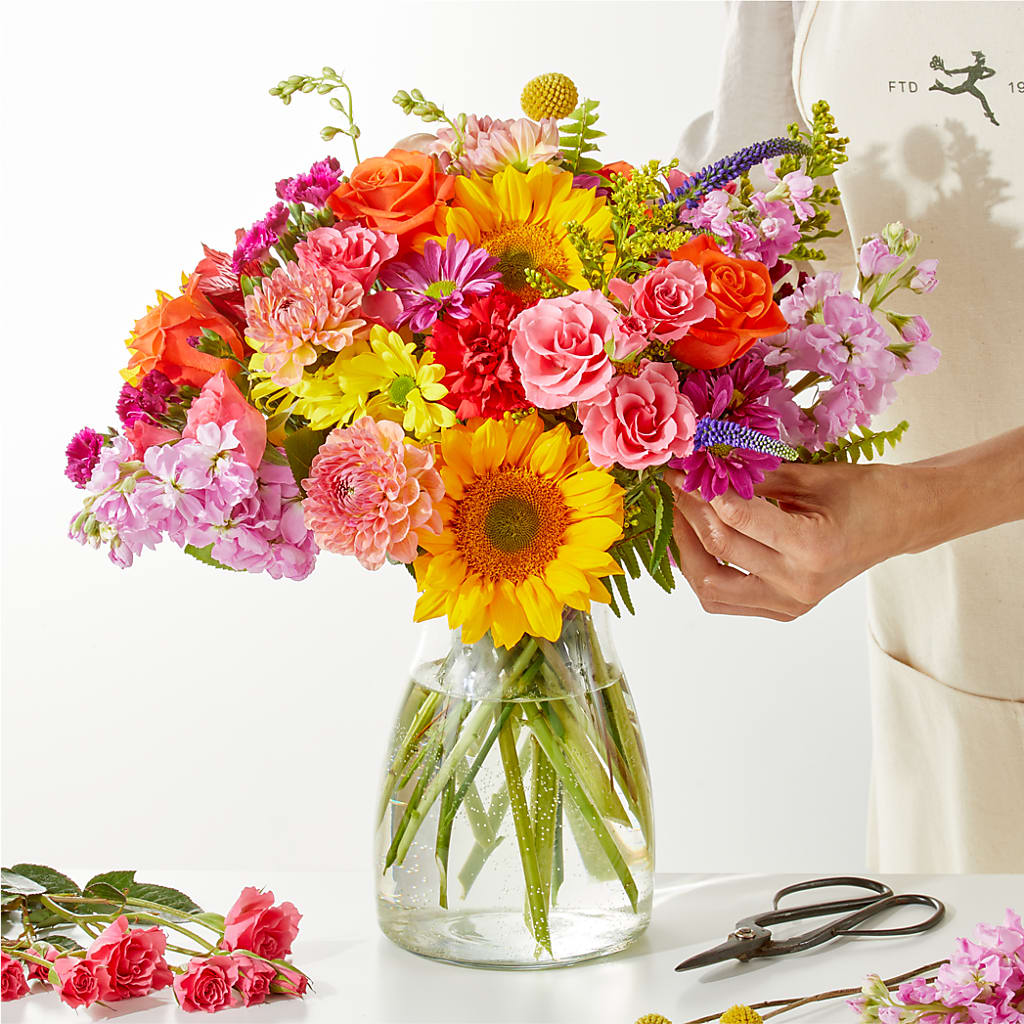 Cue the Confetti - A Florist Original – VASEFUL FLOWERS & GIFTS, Princeton NJ