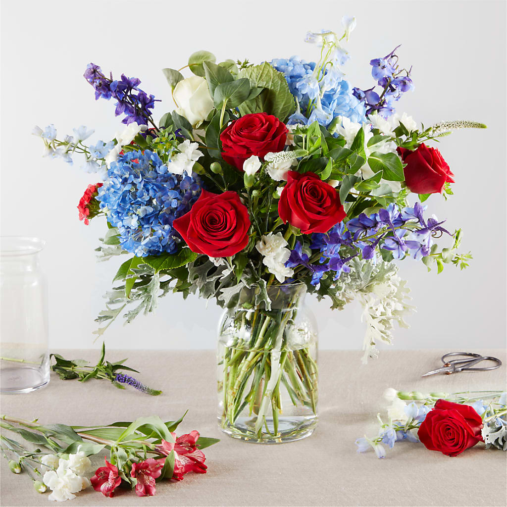 Star Spangled - A Florist Original – VASEFUL FLOWERS & GIFTS, Princeton NJ