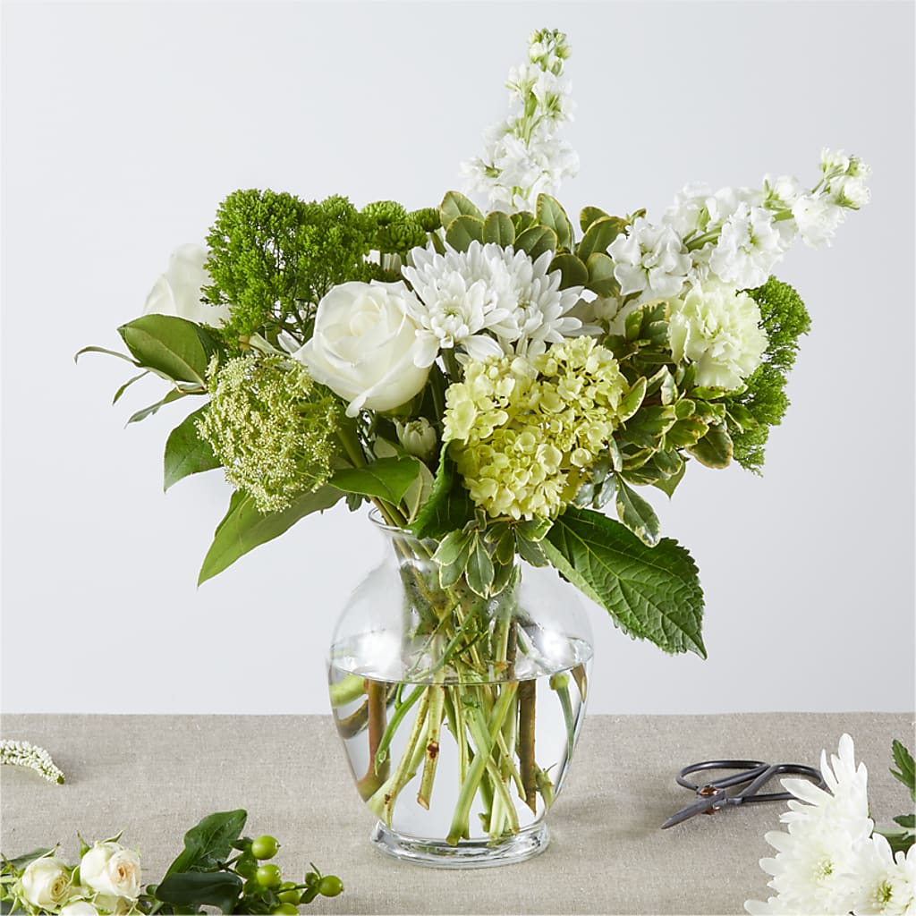 Irish Garden - A Florist Original – VASEFUL FLOWERS & GIFTS, Princeton NJ