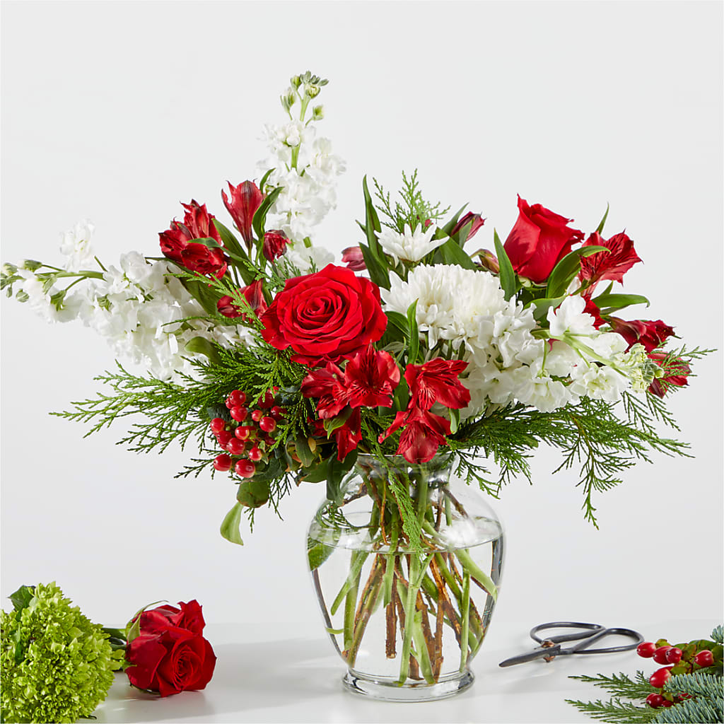 Merry Moment Bouquet – A Florist Original – VASEFUL FLOWERS & GIFTS, Princeton NJ