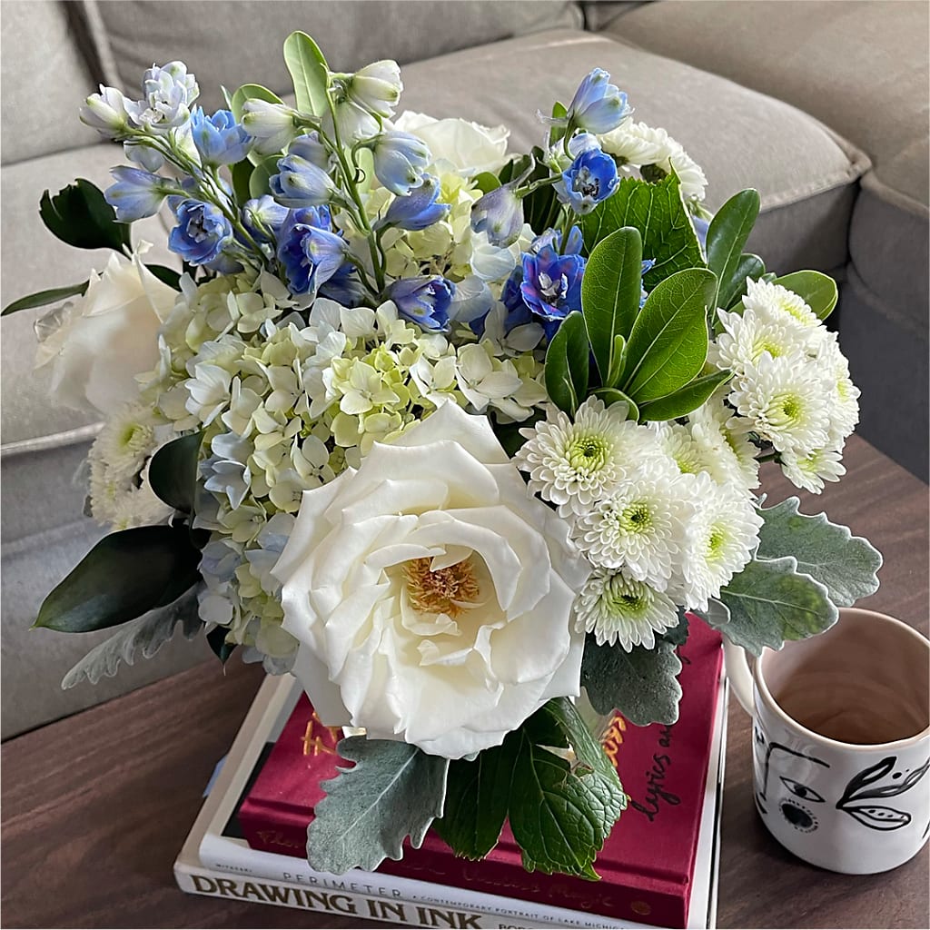 Clear Skies Bouquet – VASEFUL FLOWERS & GIFTS, Princeton NJ