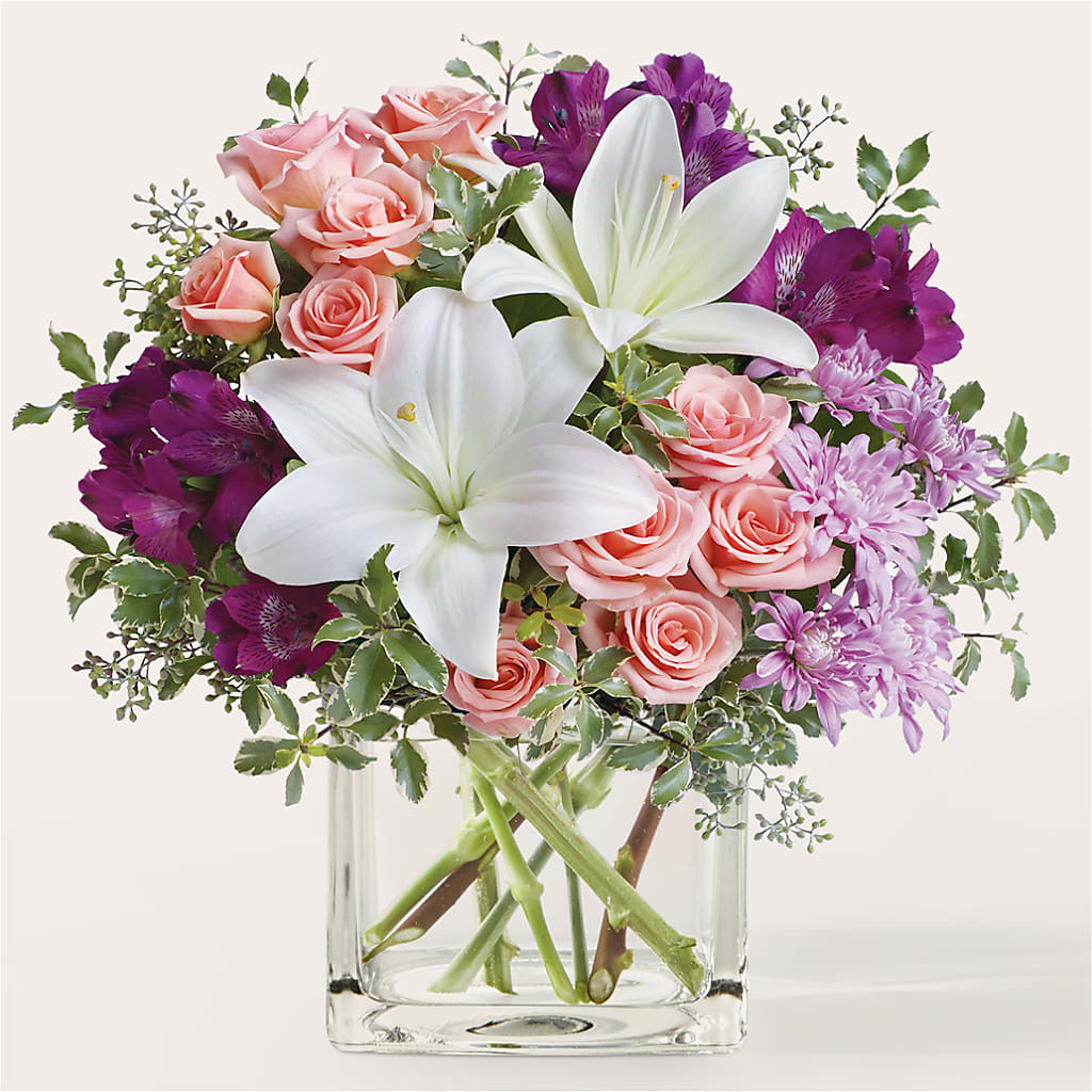 Mani Pedi Bouquet – VASEFUL FLOWERS & GIFTS, Princeton NJ