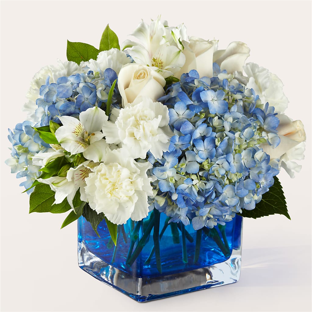 Soothing Waters Bouquet – VASEFUL FLOWERS & GIFTS, Princeton NJ
