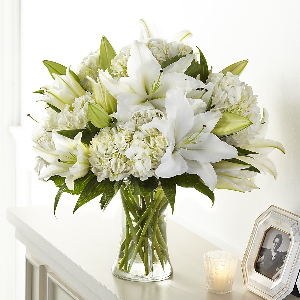 Compassionate Lily Bouquet – VASEFUL FLOWERS & GIFTS, Princeton NJ