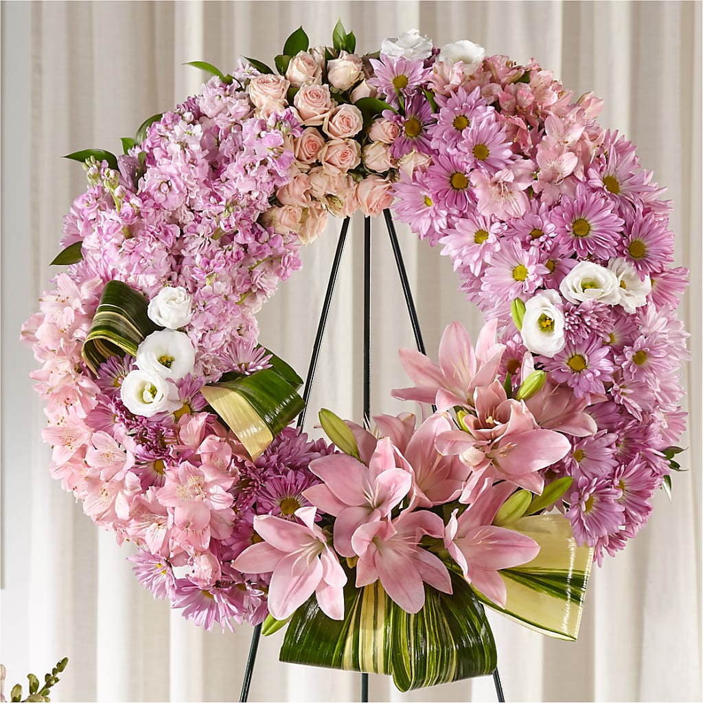 Gift of Warmth Wreath – VASEFUL FLOWERS & GIFTS, Princeton NJ