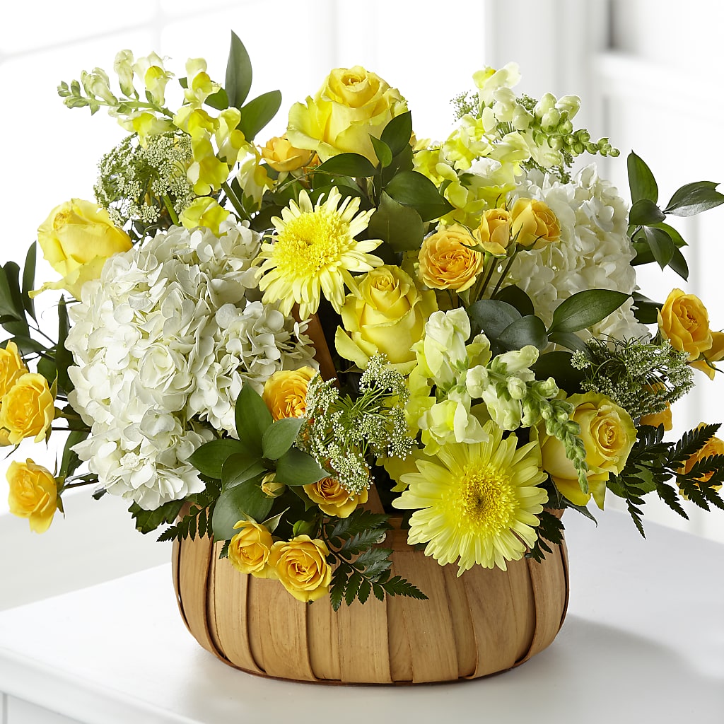 Rustic Remembrance Basket – VASEFUL FLOWERS & GIFTS, Princeton NJ