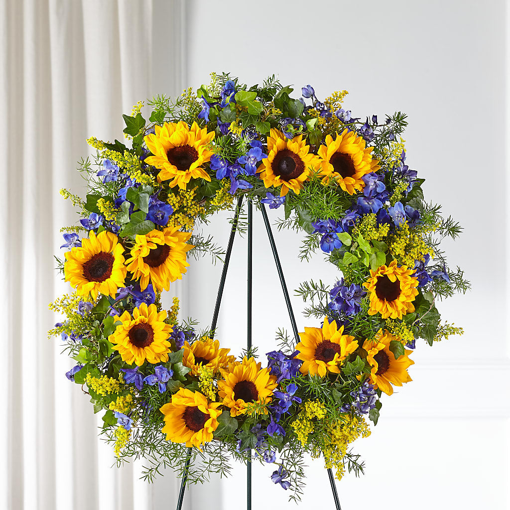 Bright Rays Wreath – VASEFUL FLOWERS & GIFTS, Princeton NJ