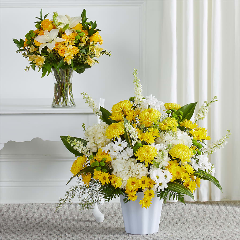 Warm Remembrance Bundles – VASEFUL FLOWERS & GIFTS, Princeton NJ