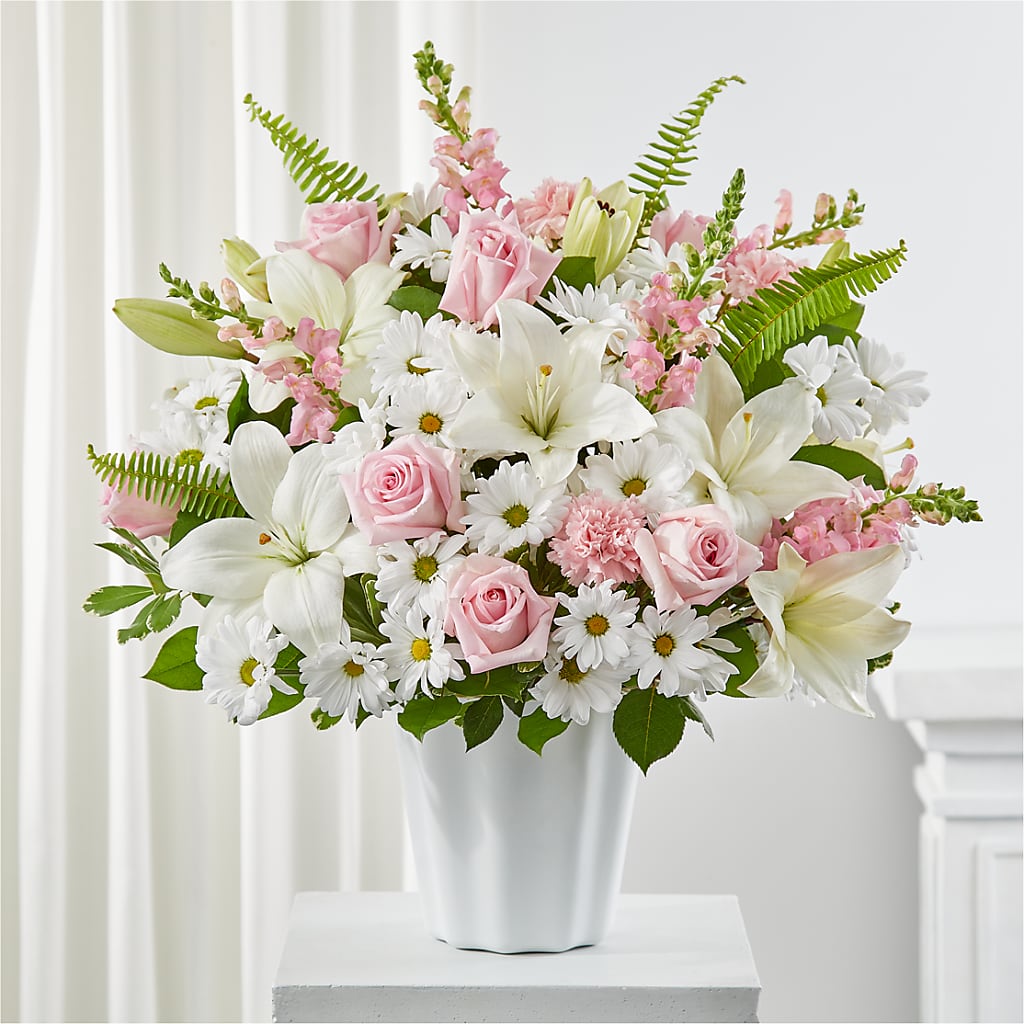 Soft Touch Tabletop Basket – VASEFUL FLOWERS & GIFTS, Princeton NJ