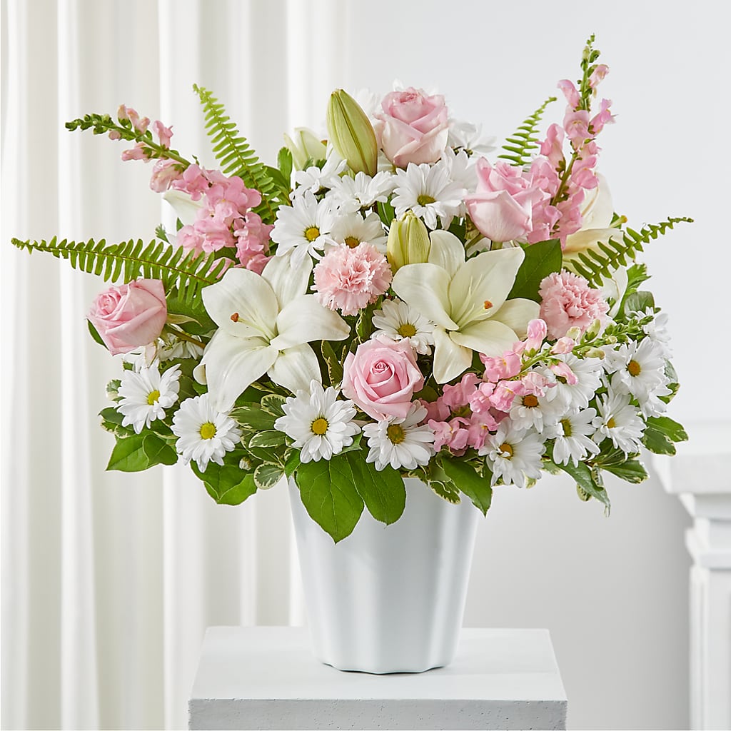 Soft Touch Tabletop Basket – VASEFUL FLOWERS & GIFTS, Princeton NJ