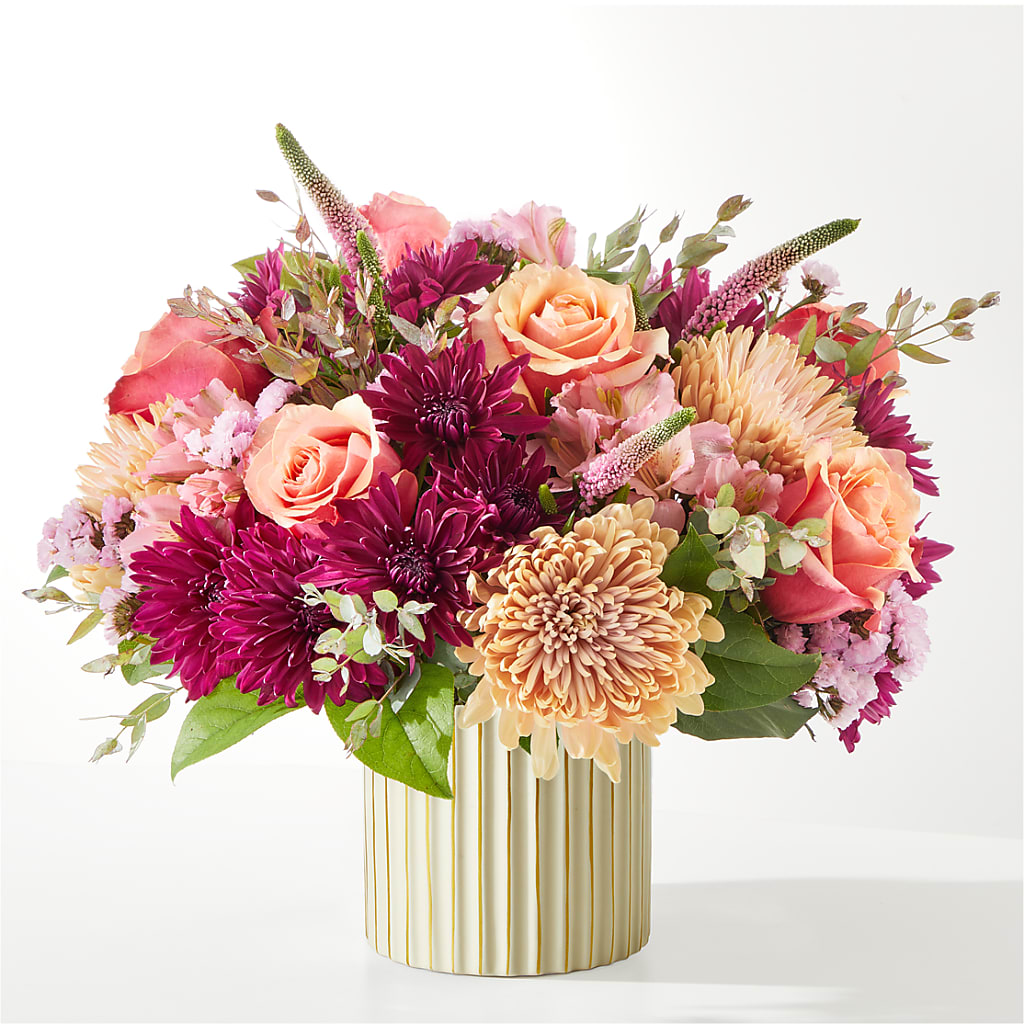 Berry Cobbler Bouquet with Ivory Vase – VASEFUL FLOWERS & GIFTS, Princeton NJ