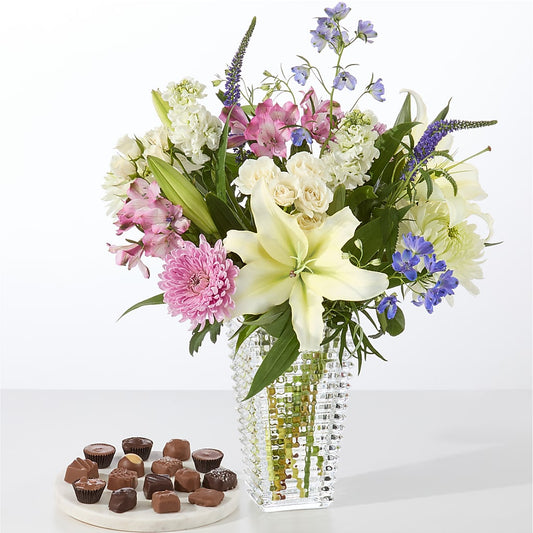Winter Celebration Bouquet – VASEFUL FLOWERS & GIFTS, Princeton NJ