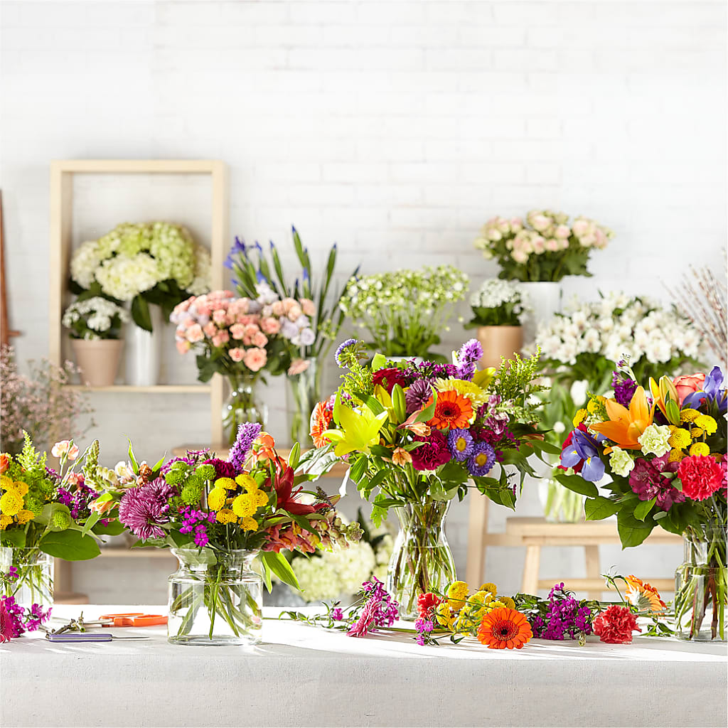 Bold & Bright – A Florist Original – VASEFUL FLOWERS & GIFTS, Princeton NJ