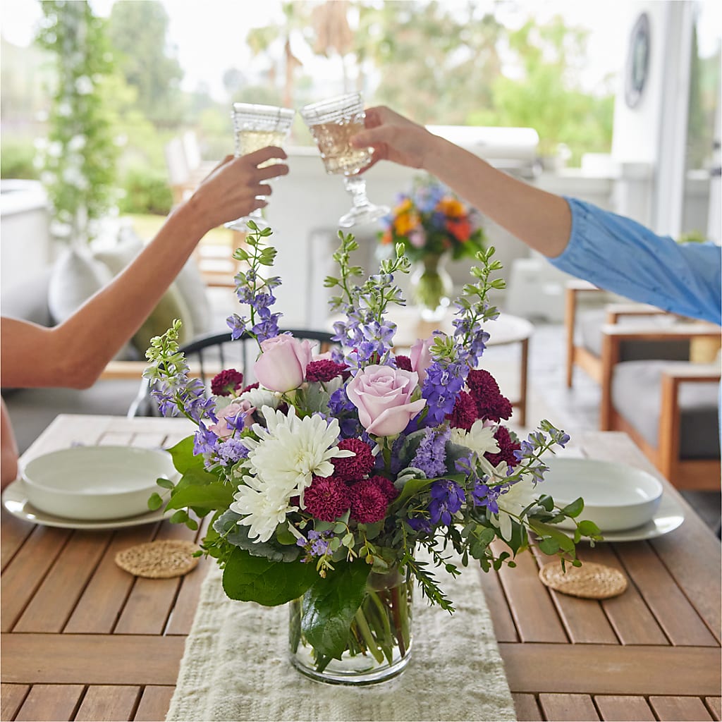 Violet Frost Bouquet – VASEFUL FLOWERS & GIFTS, Princeton NJ