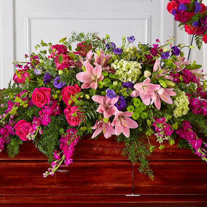 Radiant Tribute Casket Spray – VASEFUL FLOWERS & GIFTS, Princeton NJ