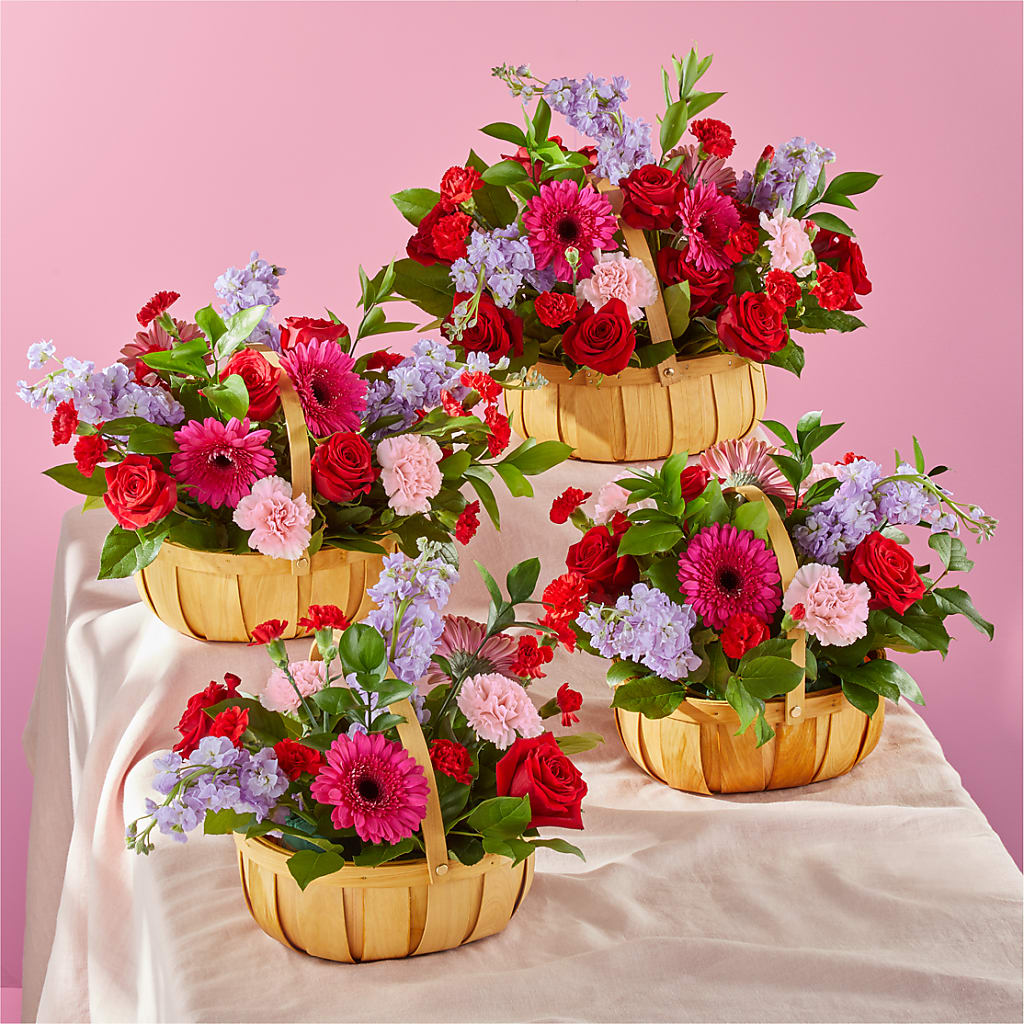 Pink Picnic Basket – VASEFUL FLOWERS & GIFTS, Princeton NJ