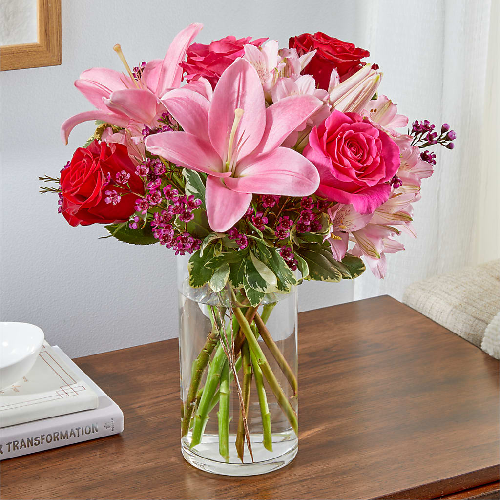 Lucky in Love Bouquet – VASEFUL FLOWERS & GIFTS, Princeton NJ