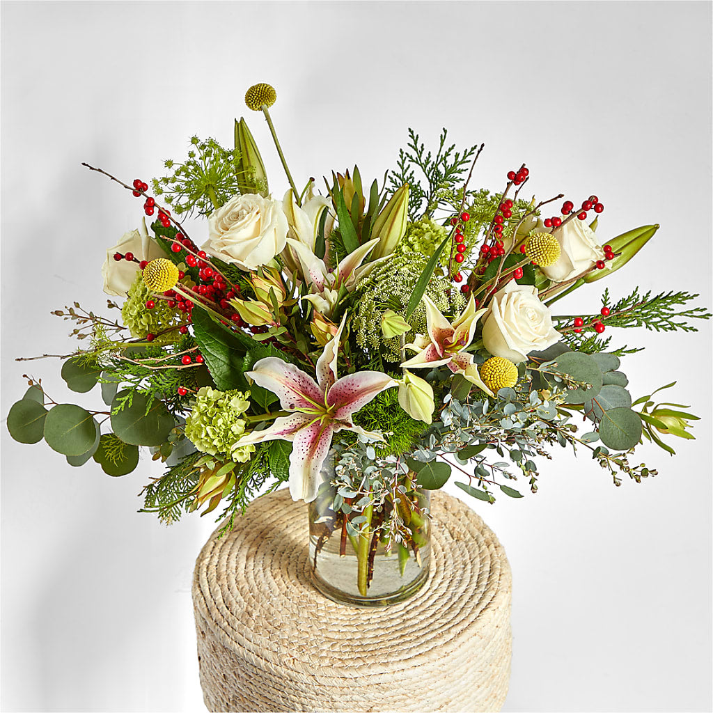 Berry & Bright Bouquet – VASEFUL FLOWERS & GIFTS, Princeton NJ