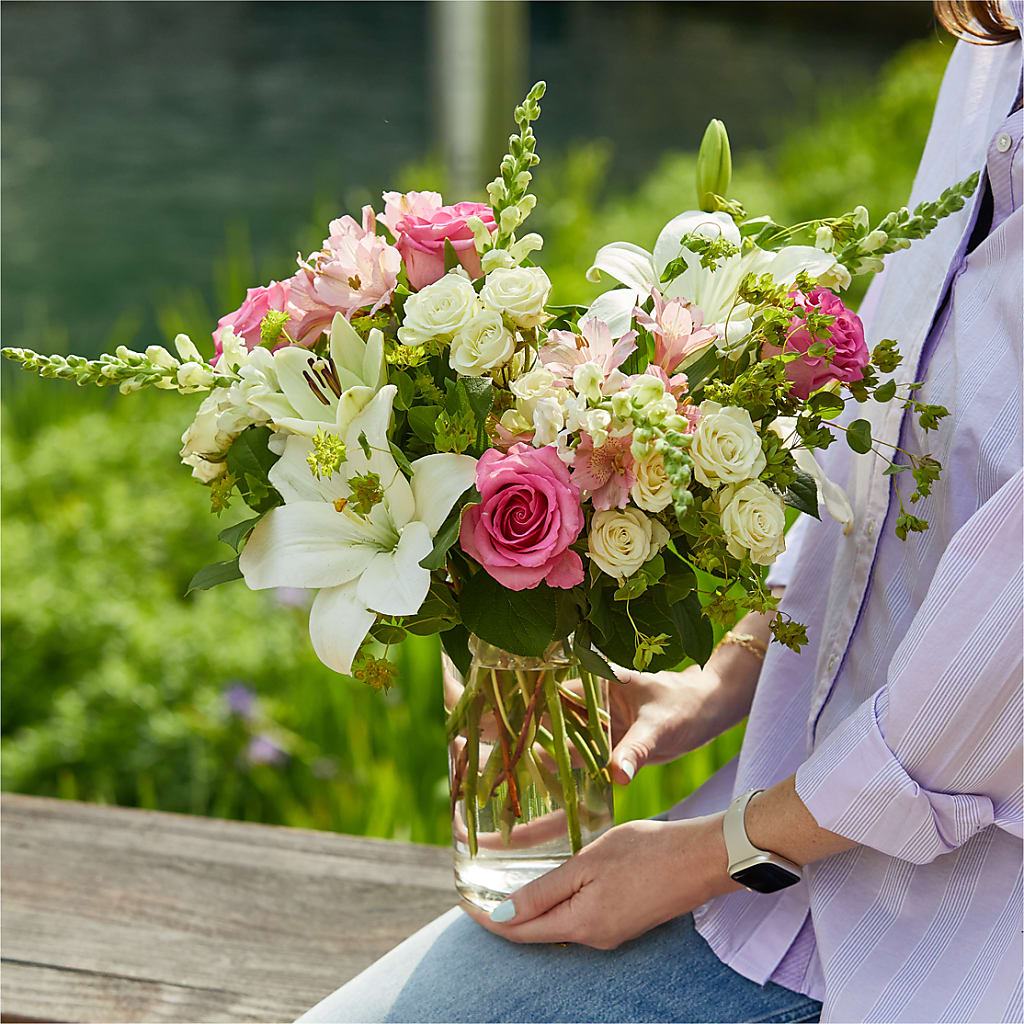 Fondly Bouquet – VASEFUL FLOWERS & GIFTS, Princeton NJ