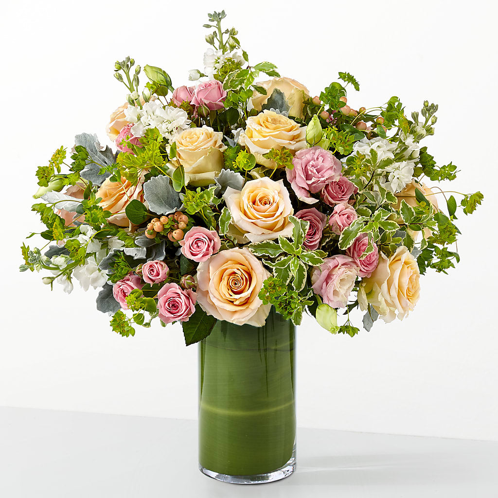 The Glamour Shot – VASEFUL FLOWERS & GIFTS, Princeton NJ